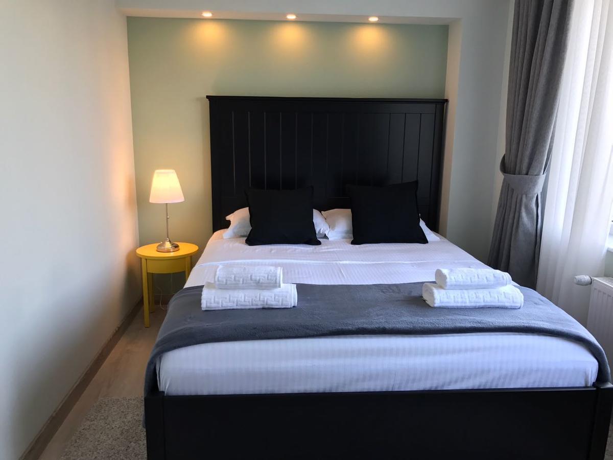 Luxury City Centre Apartment Bucareste Exterior foto
